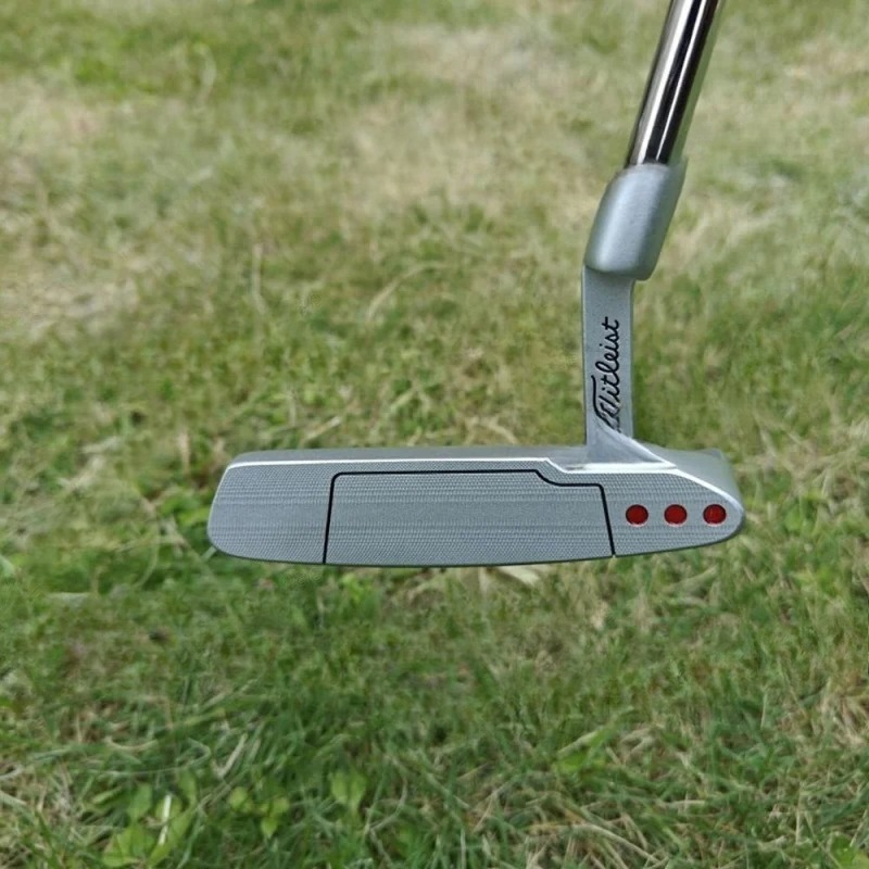 Men Accessories In Silver - Putter de golf plateado de tres