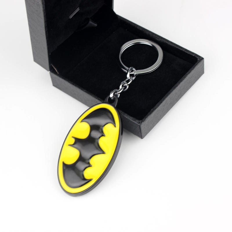 Llavero de metal ovalado creat - Men'S Yellow Accessories reseña y precio