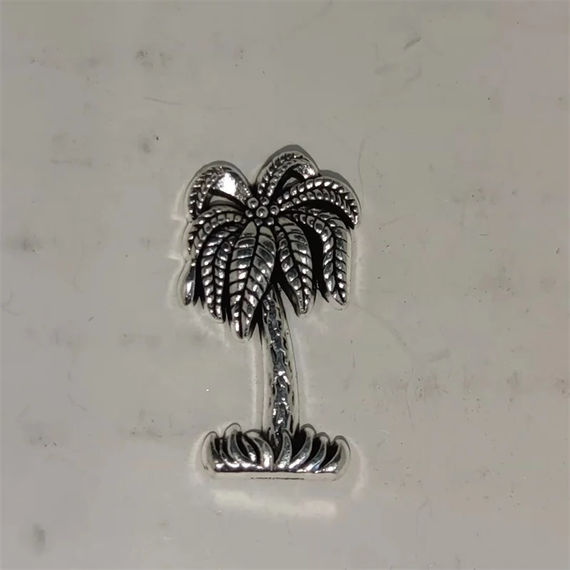 Insignia de aleación DIY creat - Men Accessories In Silver reseña y precio