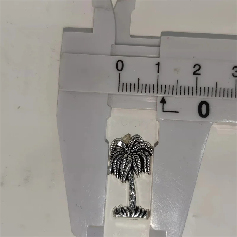 Insignia de aleación DIY creat - Men Accessories In Silver reseña y precio